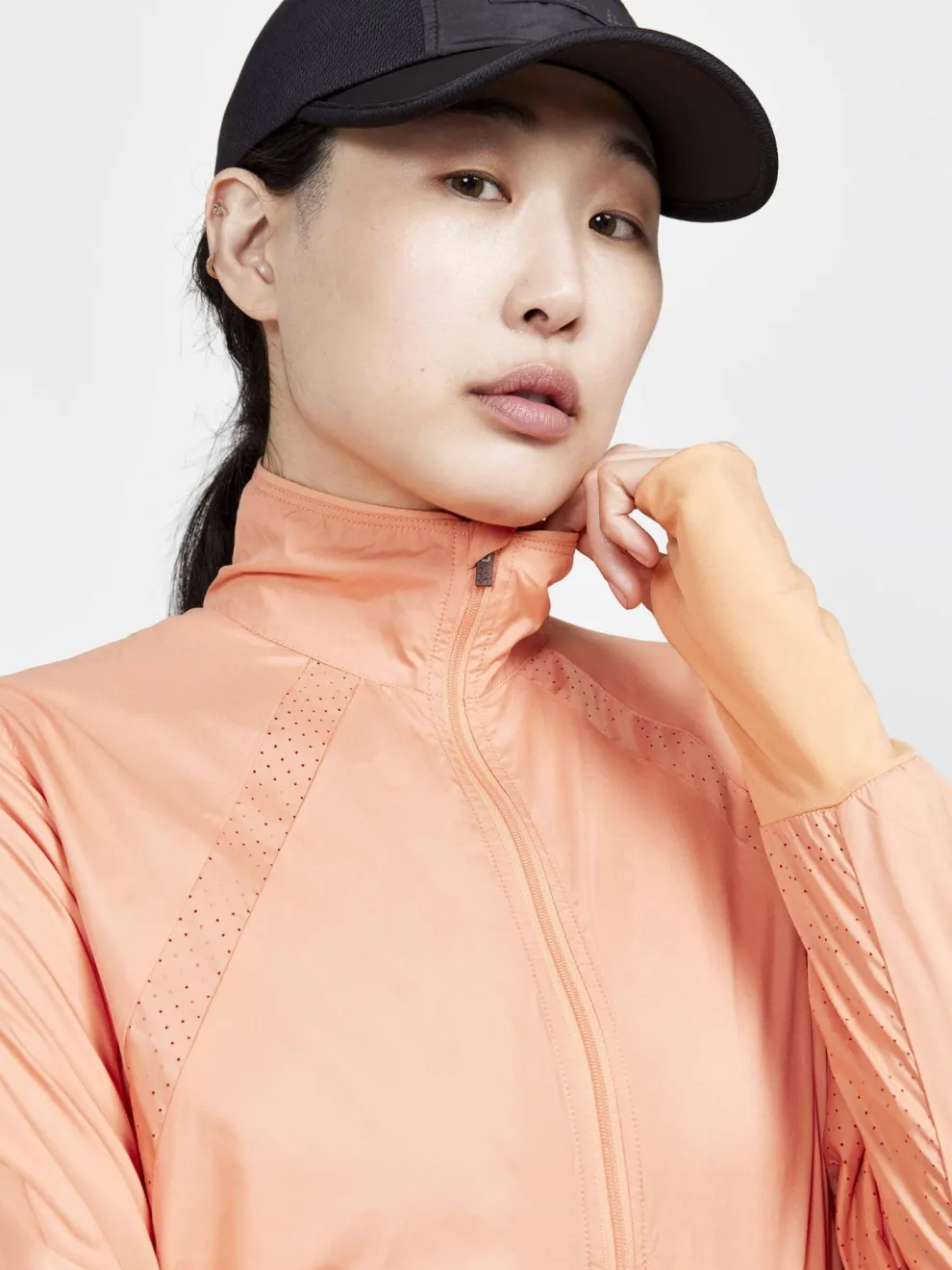 WOMEN'S ADV ESSENCE WIND JACKET - Flumino