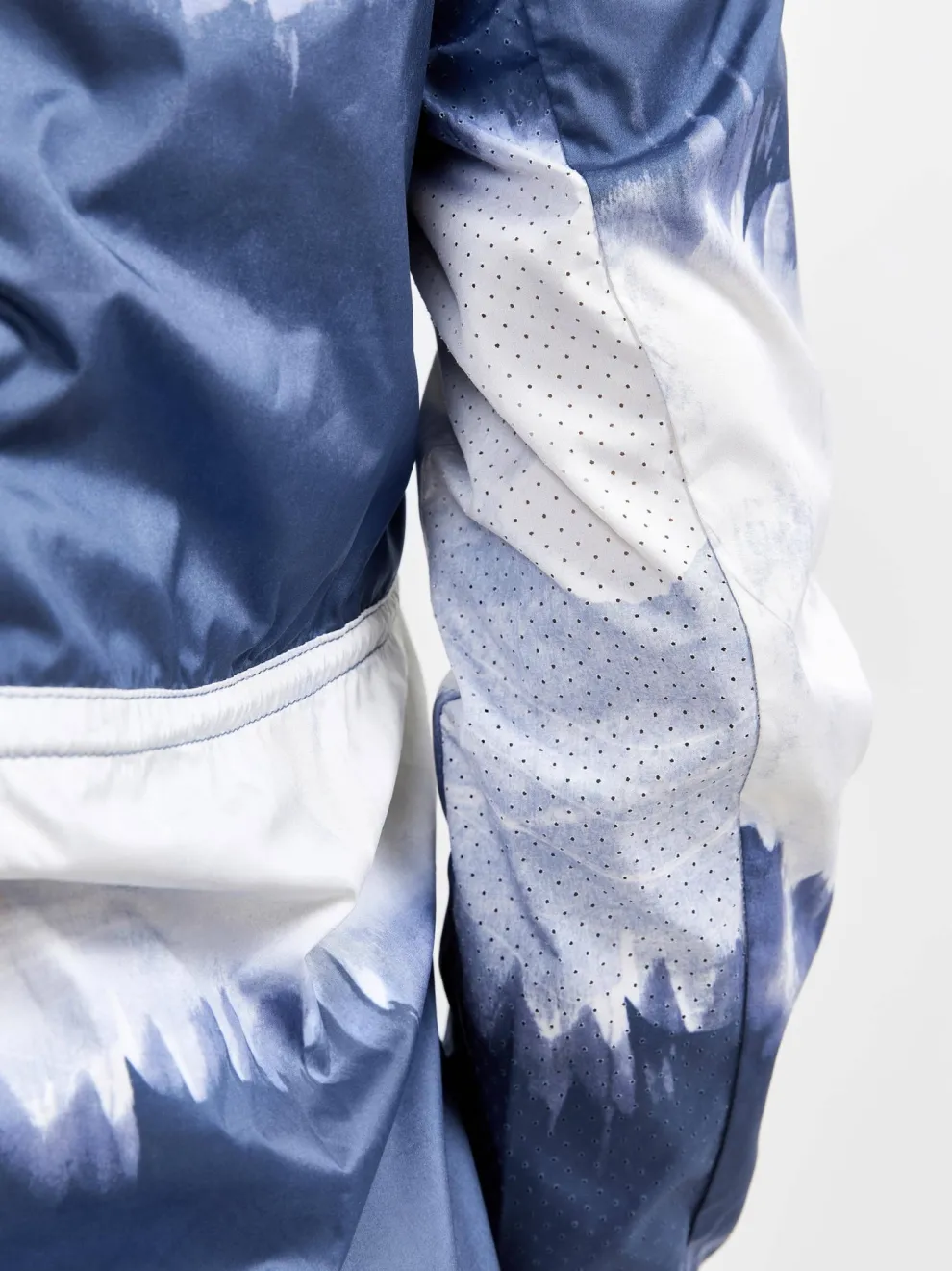 WOMEN'S ADV ESSENCE WIND JACKET - Flumino