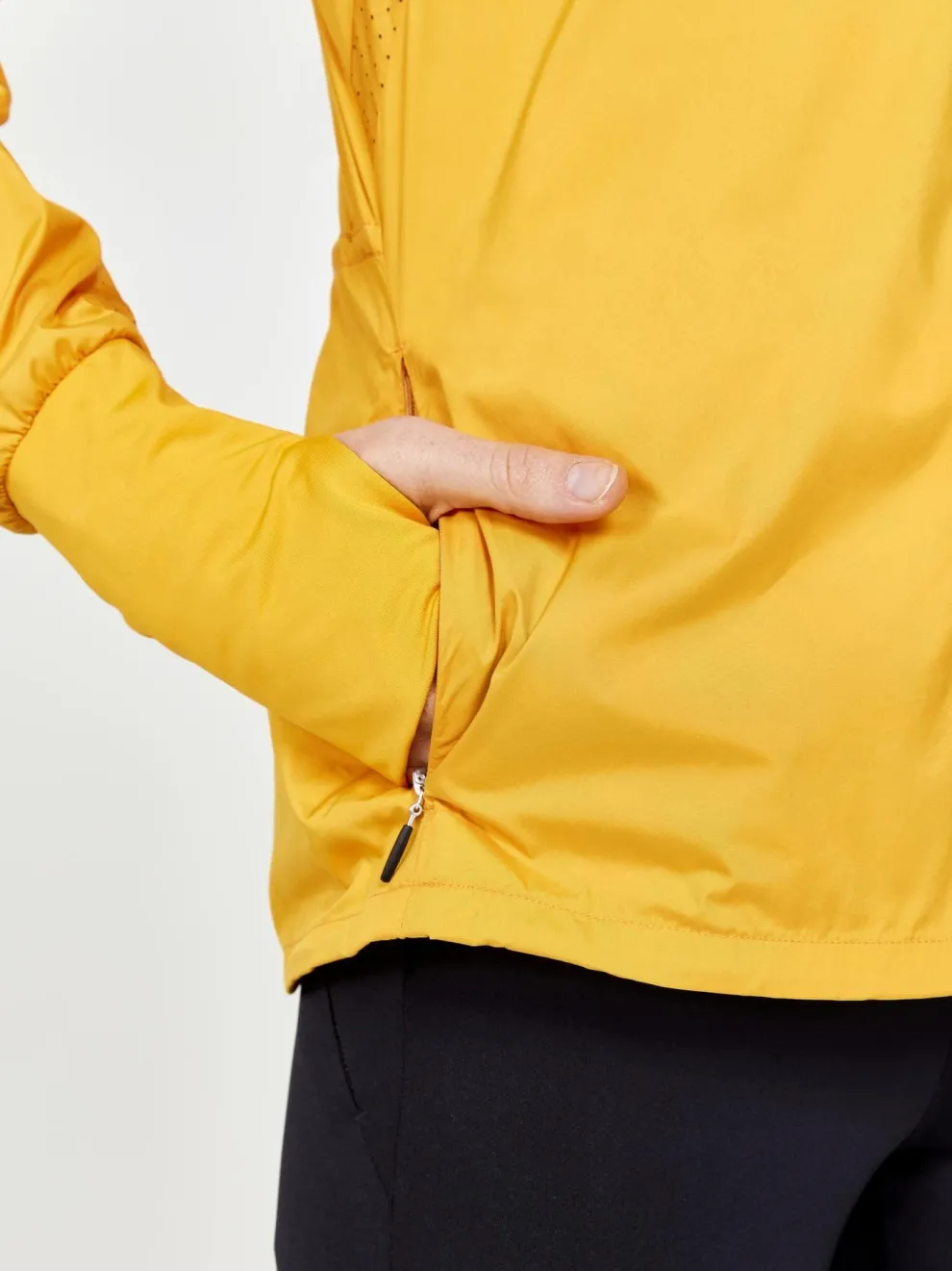 WOMEN'S ADV ESSENCE WIND JACKET - Flumino