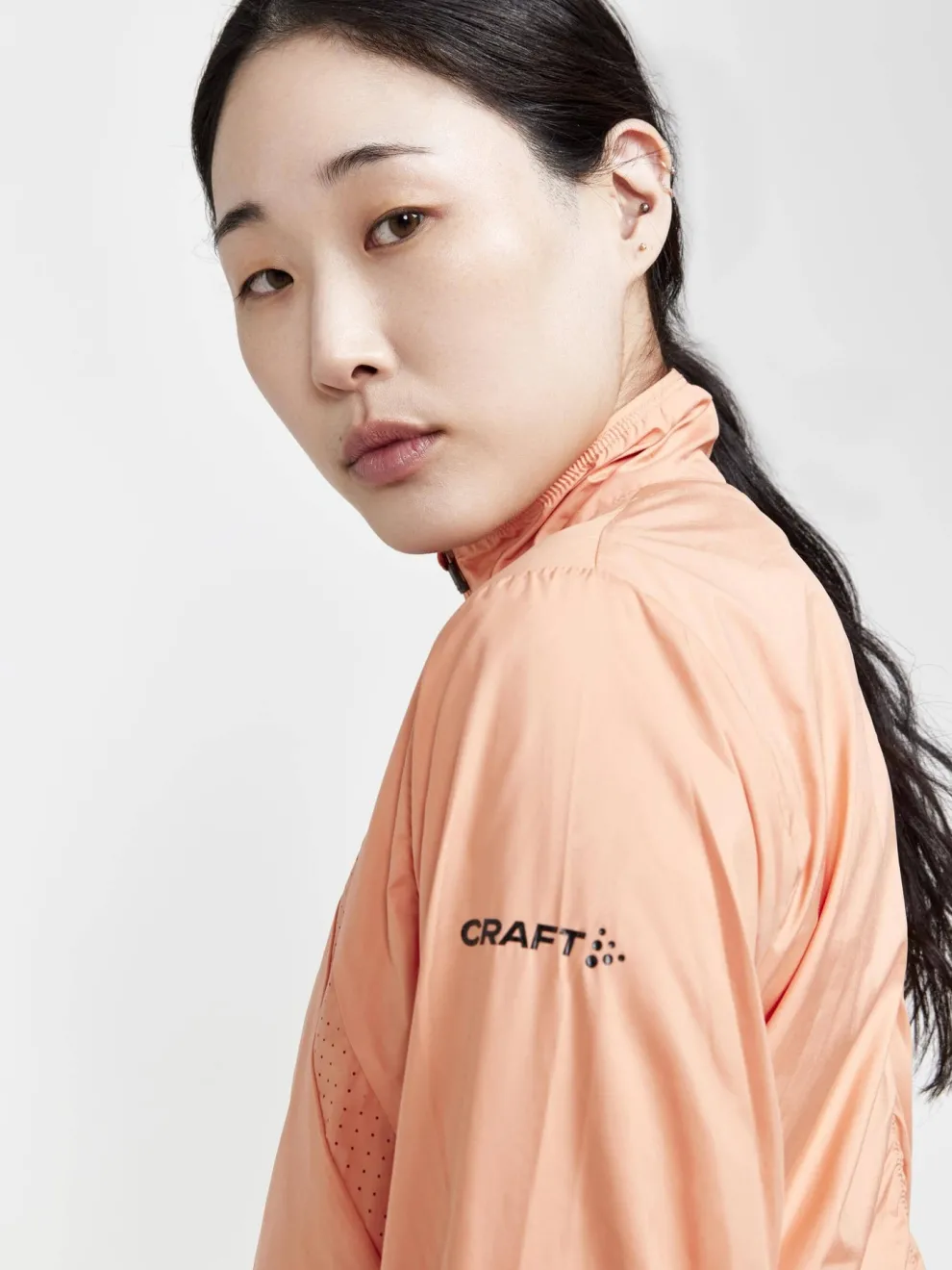 WOMEN'S ADV ESSENCE WIND JACKET - CALM