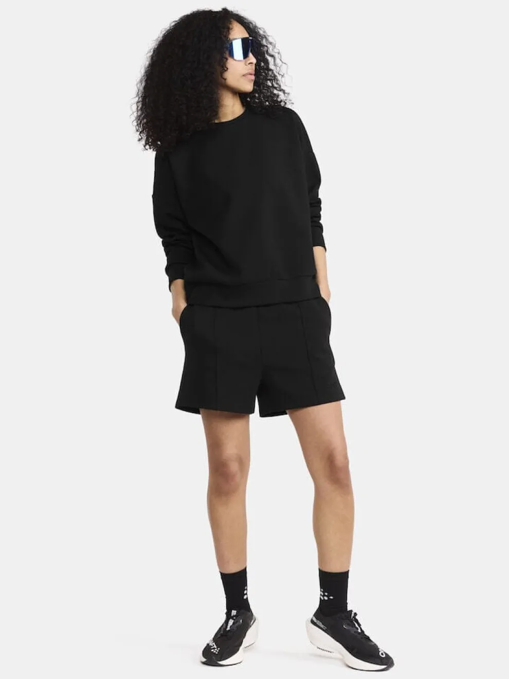 WOMEN'S ADV JOIN SWEATSHIRT - Black
