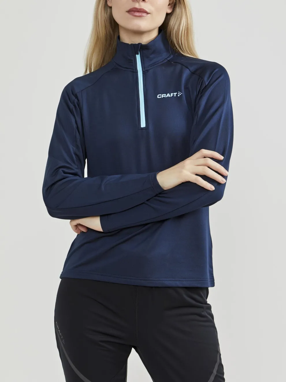 WOMEN'S CORE GAIN MIDLAYER - BLAZE