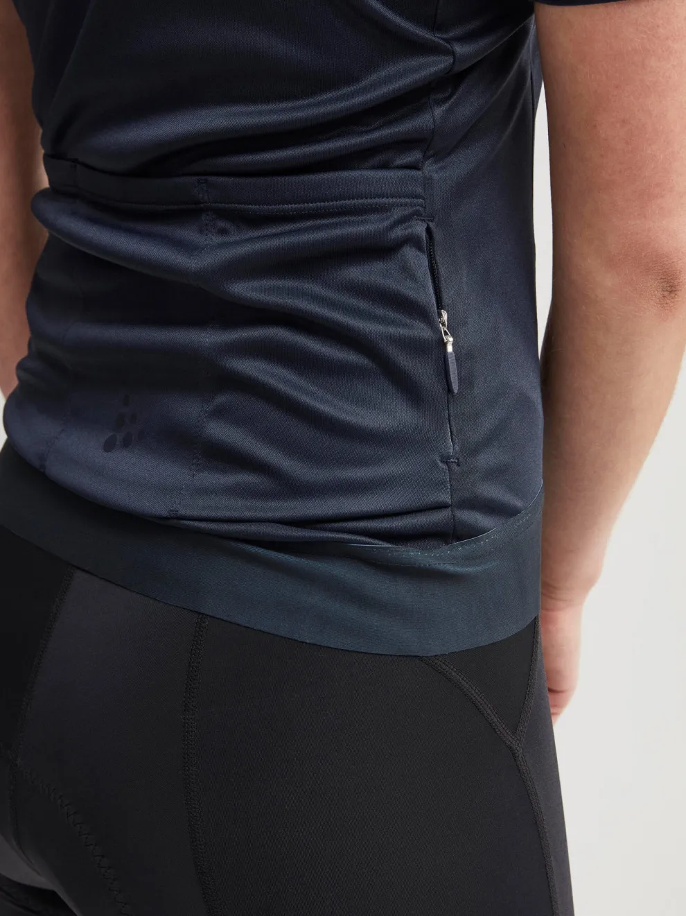 WOMEN'S ESSENCE CYCLING JERSEY - BLAZE