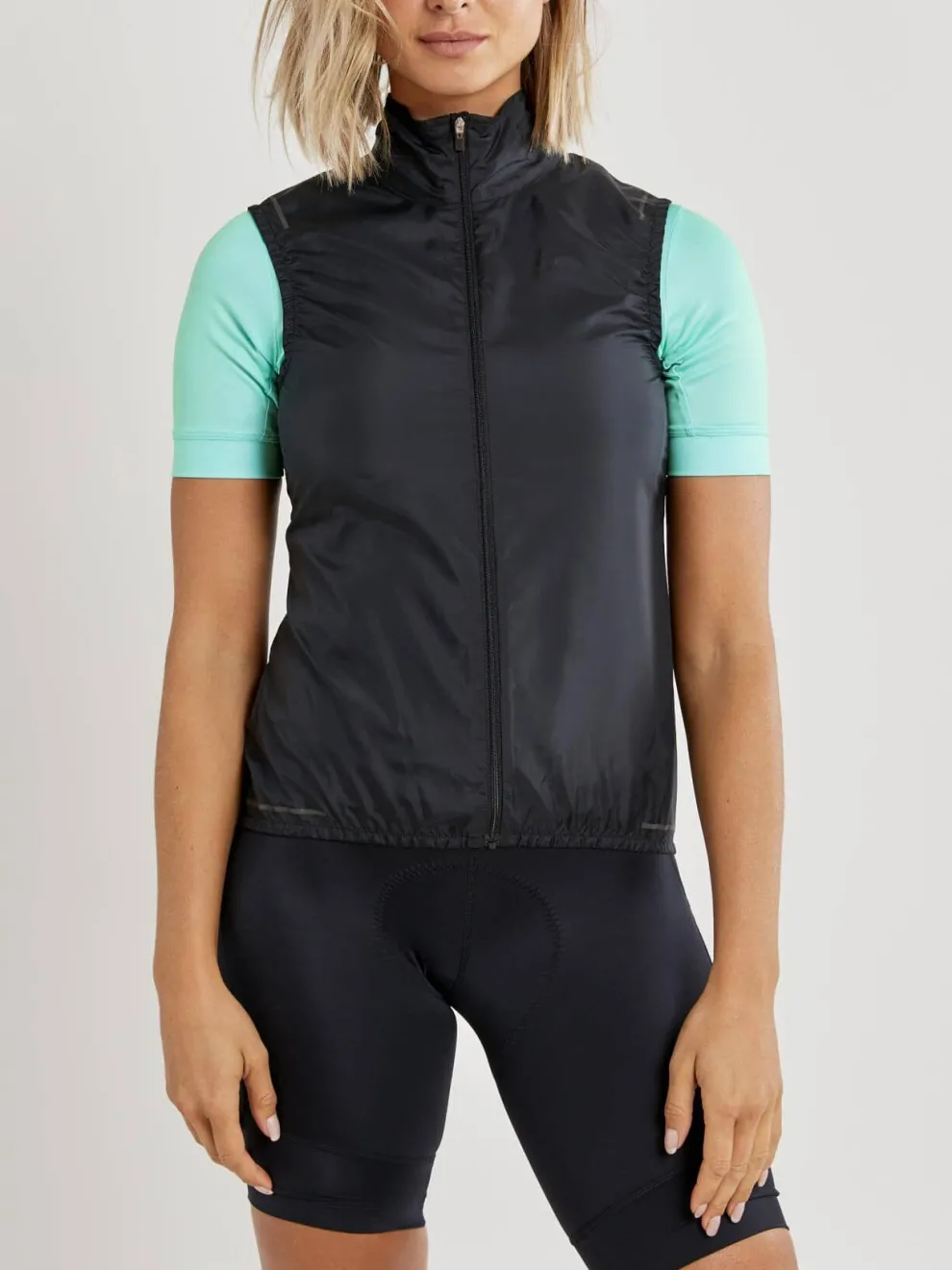 WOMEN'S ESSENCE LIGHT WIND CYCLING VEST - Black