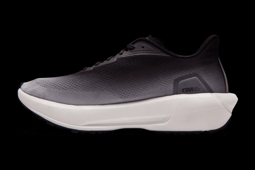 WOMEN'S NORDLITE ULTRA RUNNING SHOE