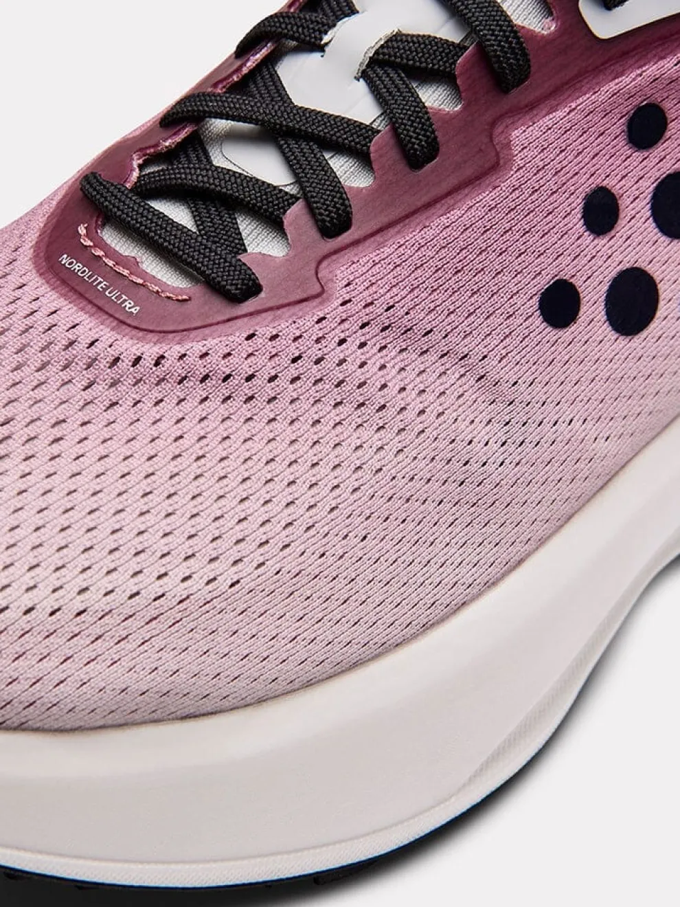 WOMEN'S NORDLITE ULTRA RUNNING SHOE