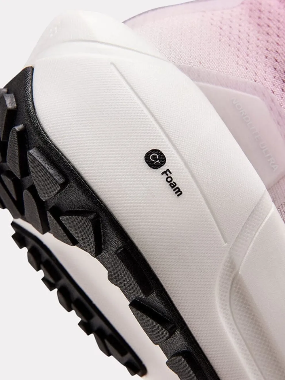 WOMEN'S NORDLITE ULTRA RUNNING SHOE