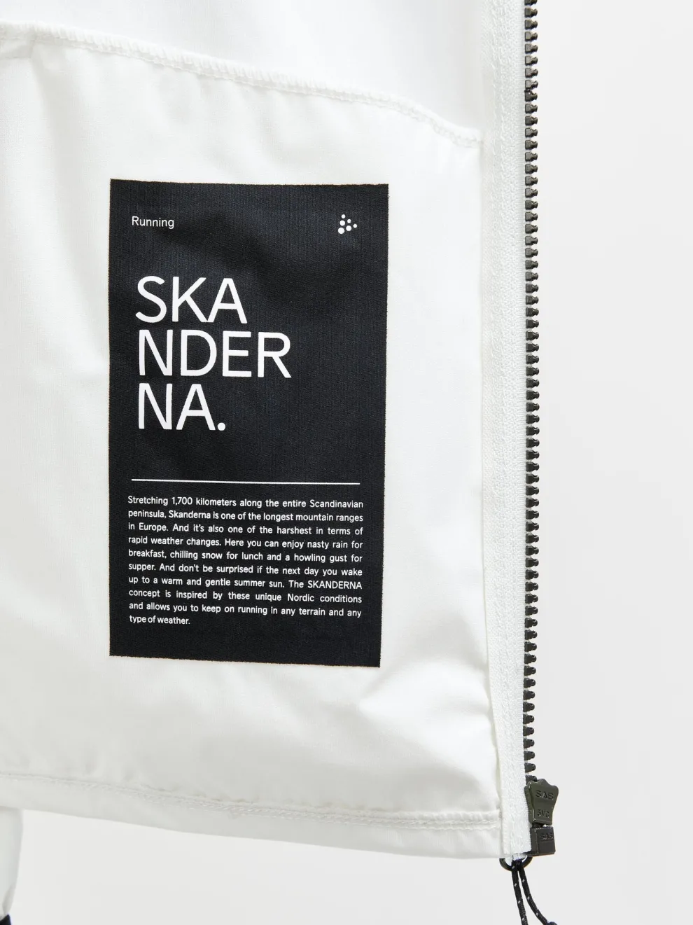 WOMEN'S PRO HYDRO LUMEN RUNNING JACKET 2