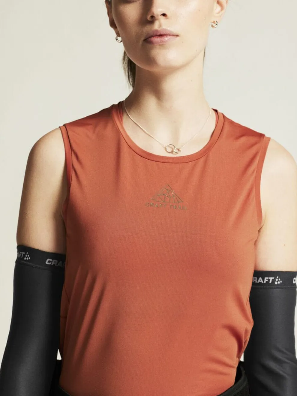 Women's Pro Trail Singlet 2